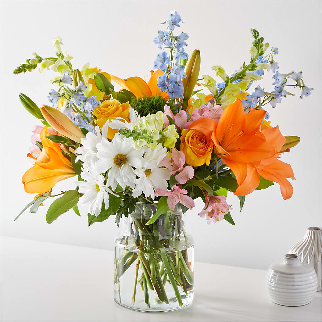 Sun Salutation Bouquet – The Flower Garden, Nettleton MS
