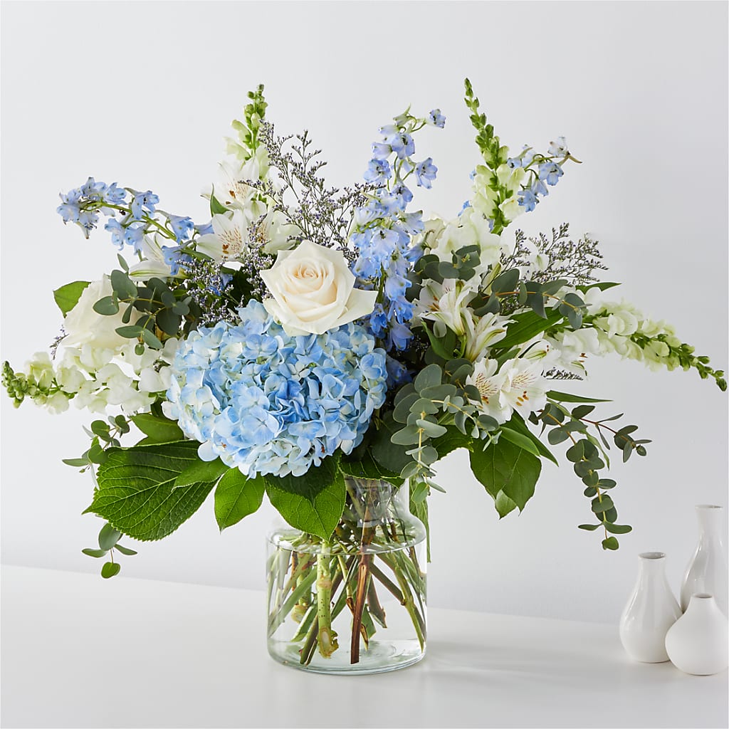 Coastal Blossom Bouquet – The Flower Garden, Nettleton MS