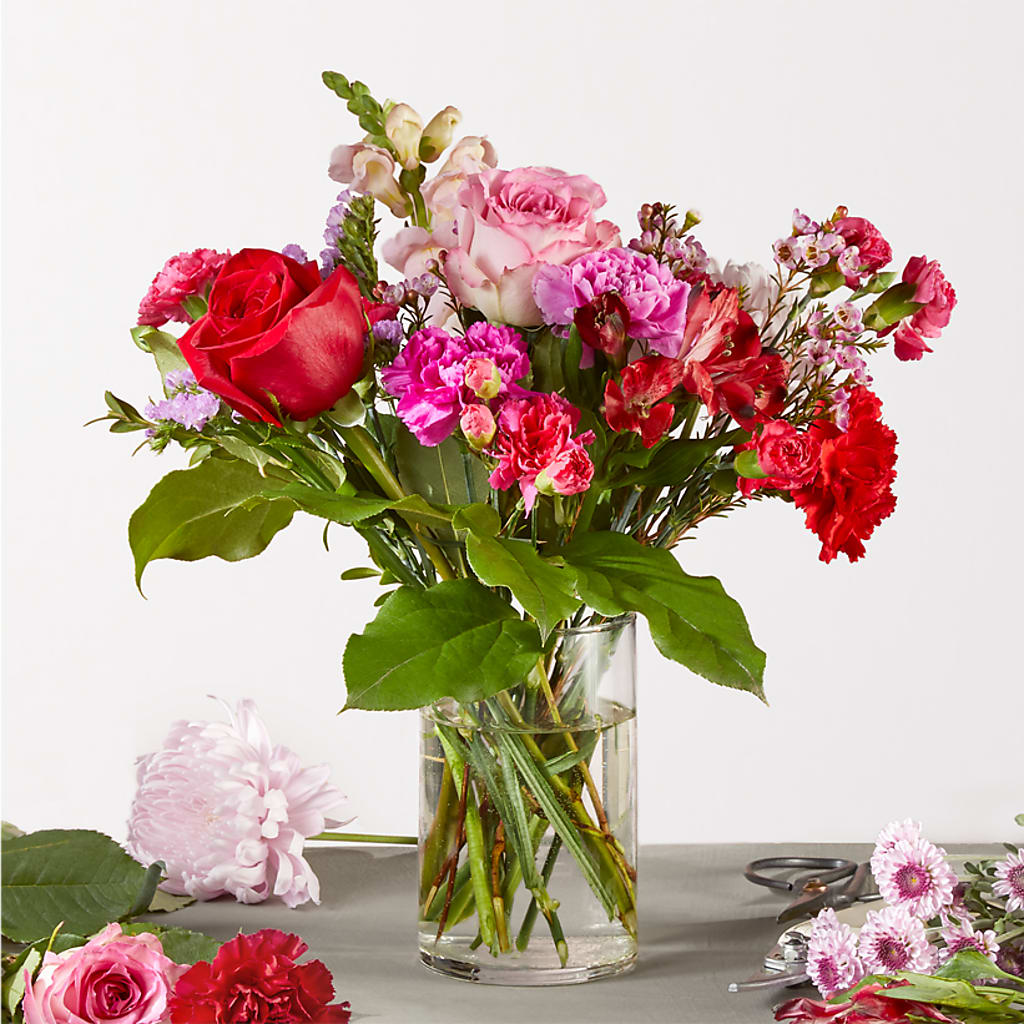 Regal Jewel – A Florist Original – The Flower Garden, Nettleton MS