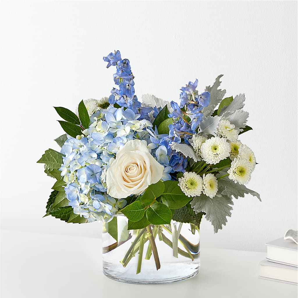 Clear Skies Bouquet – The Flower Garden, Nettleton MS