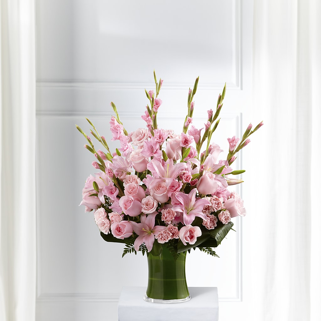 Lovely Tribute Bouquet – The Flower Garden, Nettleton MS