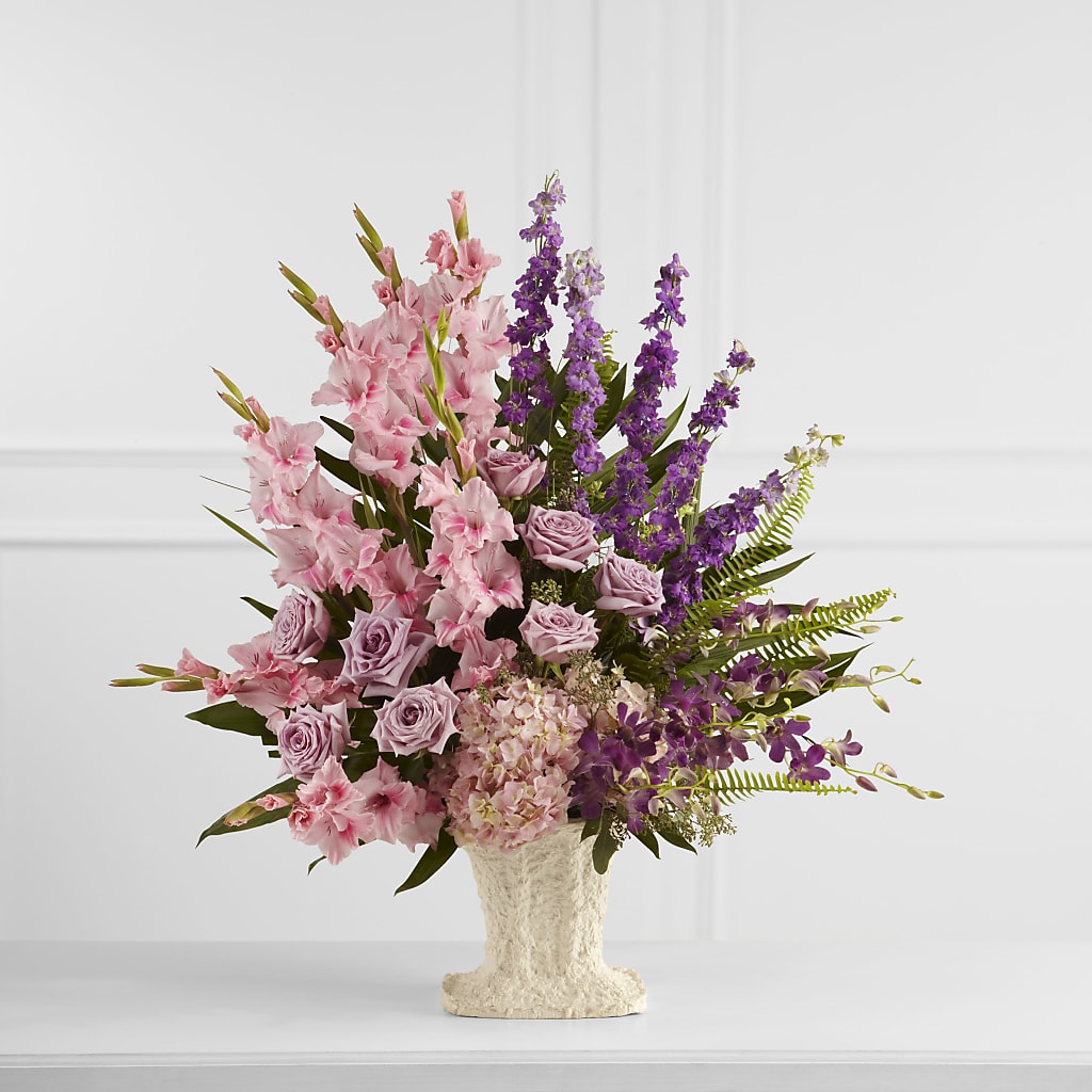 Flowing Garden Arrangement – The Flower Garden, Nettleton MS