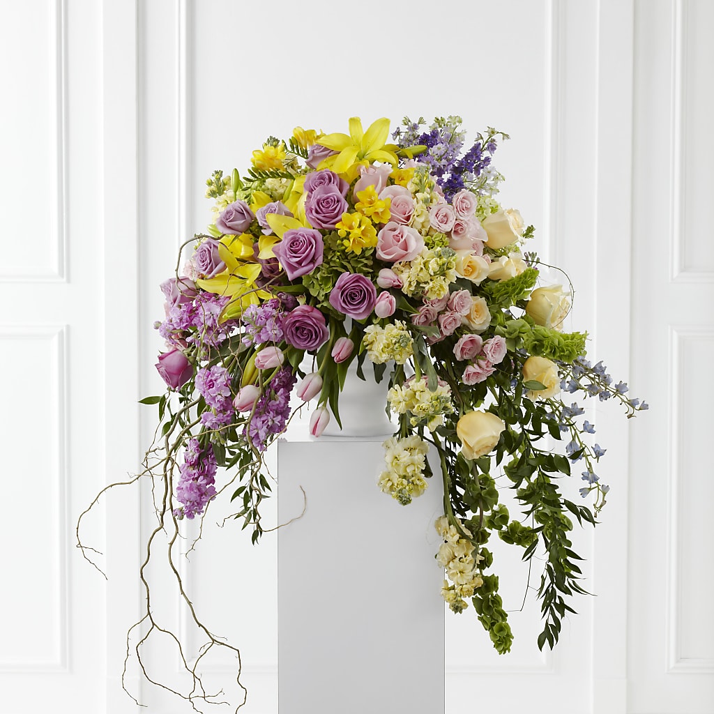 Display of Affection Arrangement – The Flower Garden, Nettleton MS