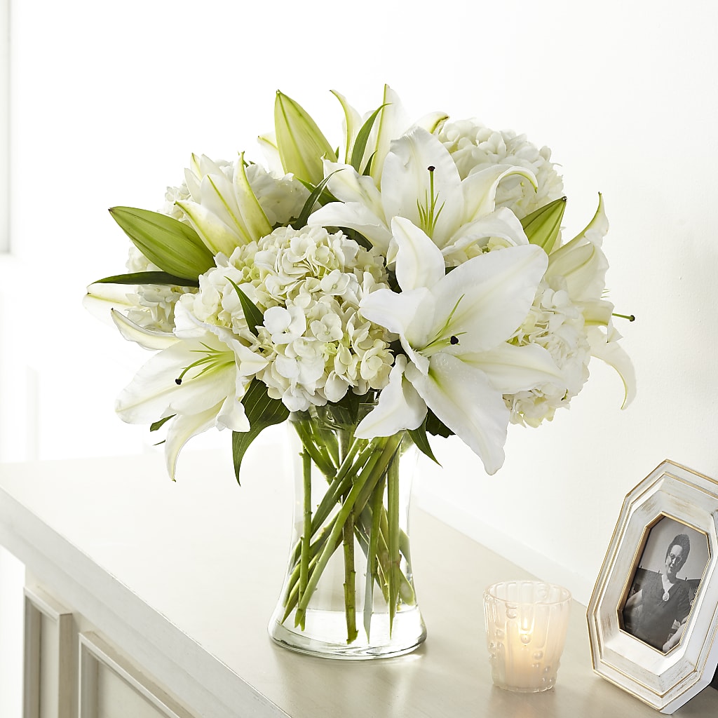 Compassionate Lily Bouquet – The Flower Garden, Nettleton MS