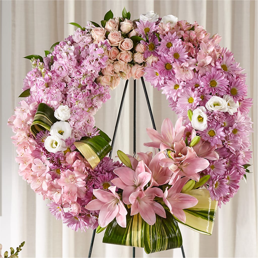 Gift of Warmth Wreath – The Flower Garden, Nettleton MS
