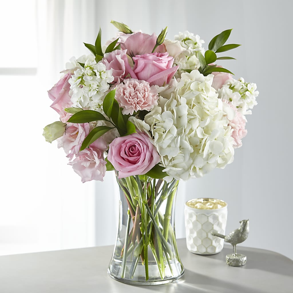 Guiding Grace Bouquet – The Flower Garden, Nettleton MS