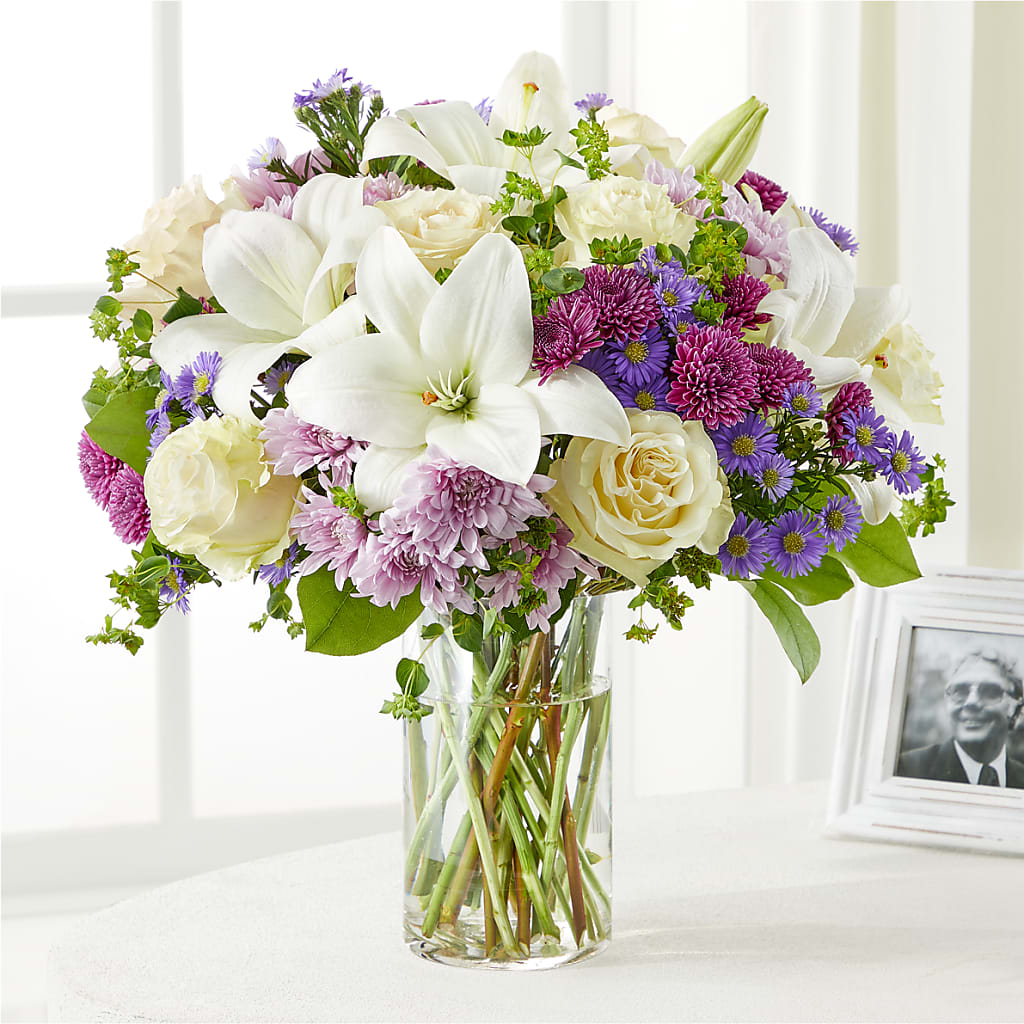 Wishing Peace Bouquet – The Flower Garden, Nettleton MS