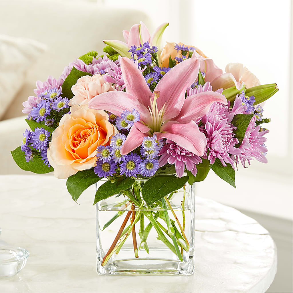 Delicate Details Bouquet – The Flower Garden, Nettleton MS