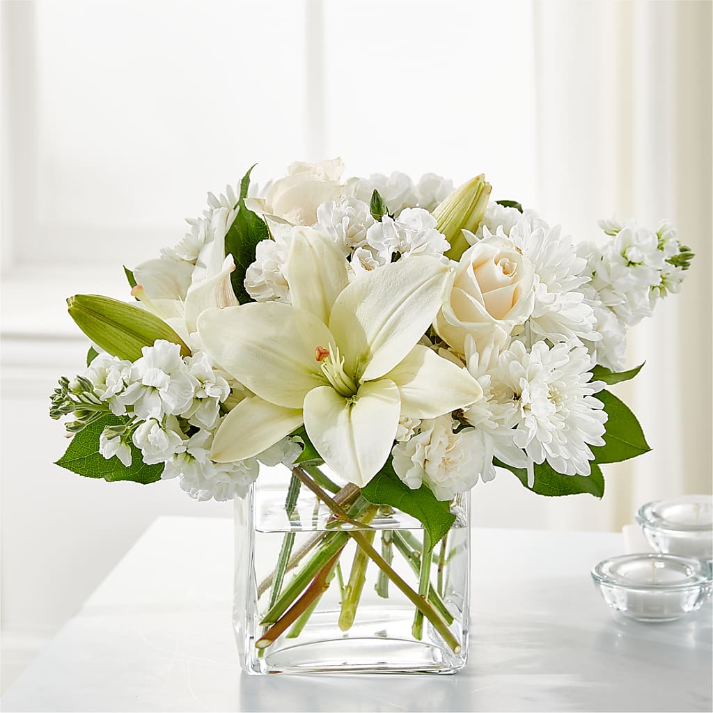 Gentle Breeze Bouquet – The Flower Garden, Nettleton MS