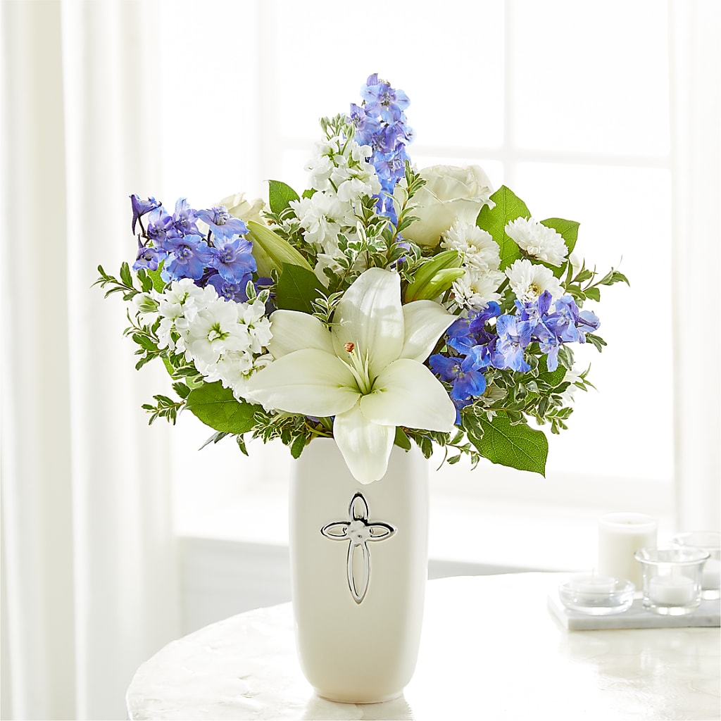 Heavenly Blossoms Bouquet – The Flower Garden, Nettleton MS