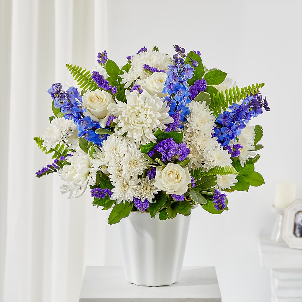 Hold Dear Tabletop Basket – The Flower Garden, Nettleton MS