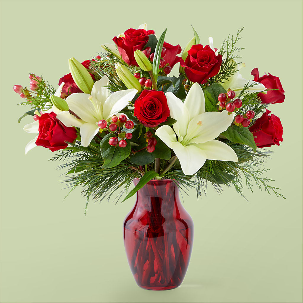 Evergreen Delight Bouquet – The Flower Garden, Nettleton MS