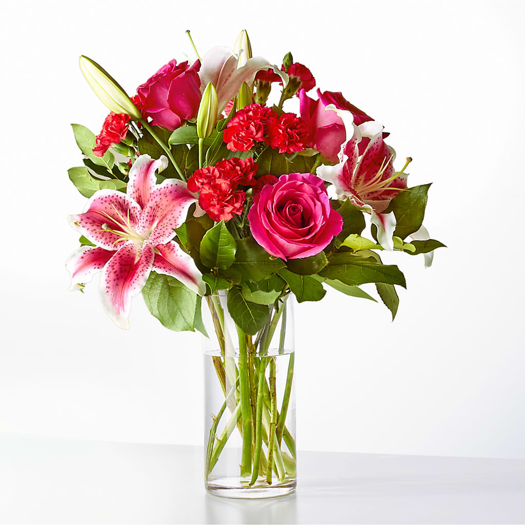 Love at First Sight Bouquet – The Flower Garden, Nettleton MS