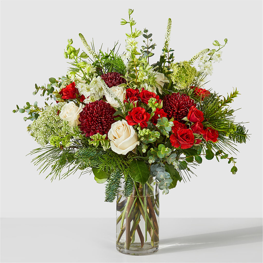 Favorite Traditions Bouquet – The Flower Garden, Nettleton MS
