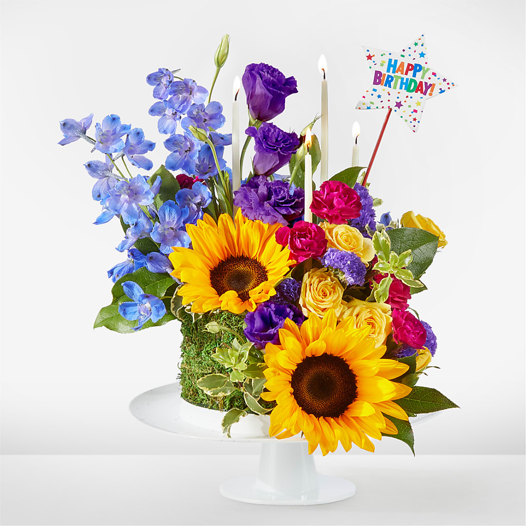 Star of the Day Floral Cake – The Flower Garden, Nettleton MS