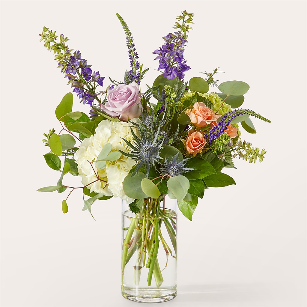 Appealing Aura Bouquet – The Flower Garden, Nettleton MS