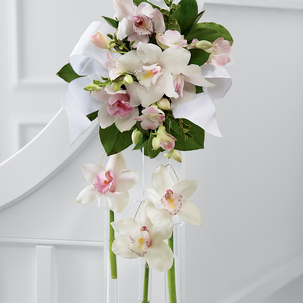 Perfect Entrance Pew Arrangement – The Flower Garden, Nettleton MS