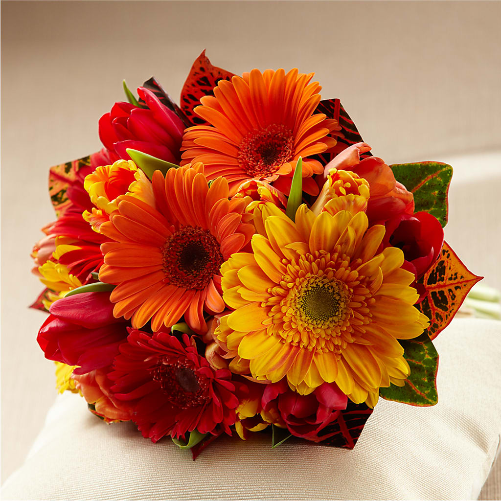 Sunglow Bouquet – The Flower Garden, Nettleton MS