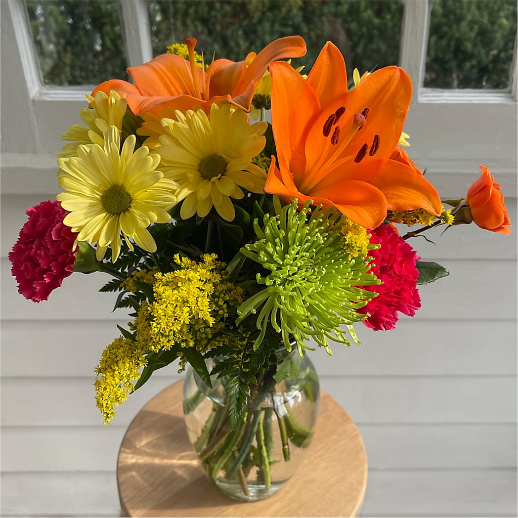Bold & Bright – A Florist Original –  The Flower Garden, Nettleton MS