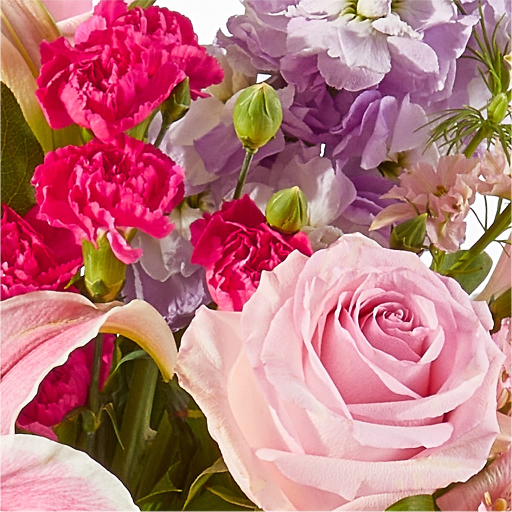 Mauvelous Bouquet –  The Flower Garden, Nettleton MS