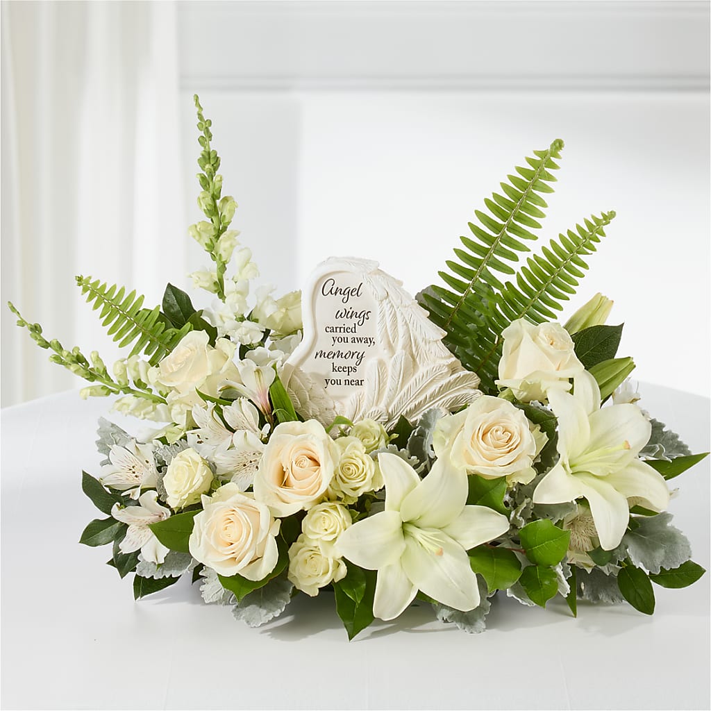 Holding You Close Arrangement –  The Flower Garden, Nettleton MS