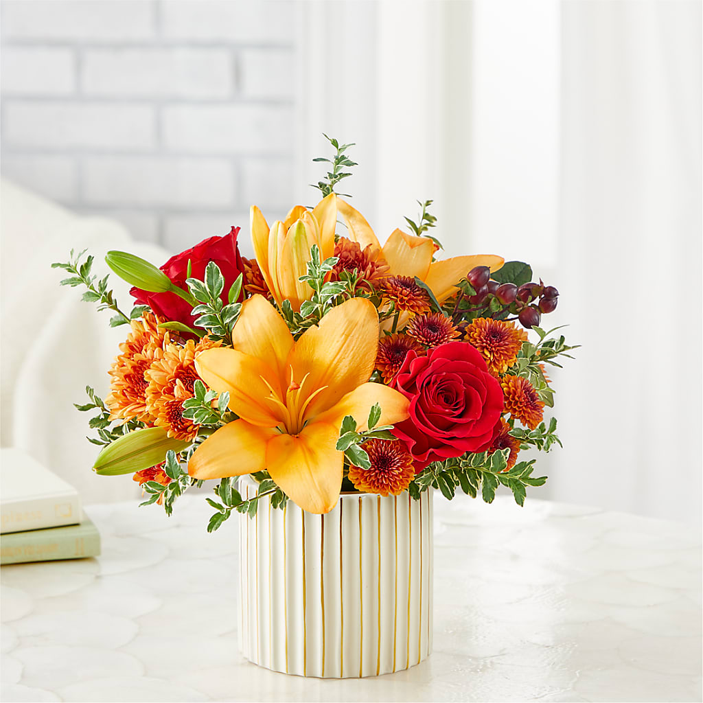Scarlet Skies Bouquet –  The Flower Garden, Nettleton MS
