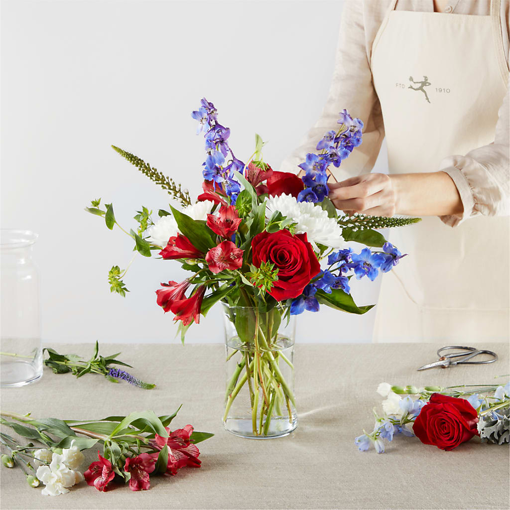 Star Spangled - A Florist Original –  The Flower Garden, Nettleton MS