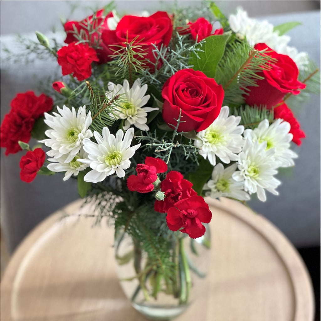 Seasonal Magic Bouquet –  The Flower Garden, Nettleton MS