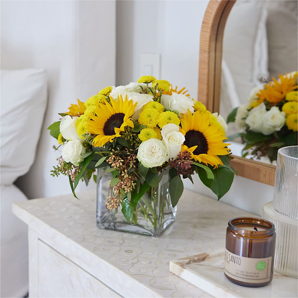 Luminous Morning Bouquet –  The Flower Garden, Nettleton MS