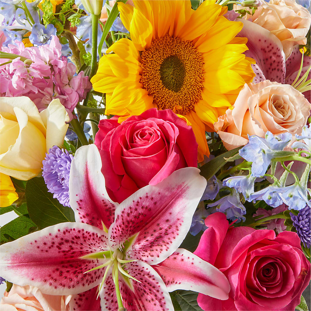 Dreamy Meadows Bouquet –  The Flower Garden, Nettleton MS
