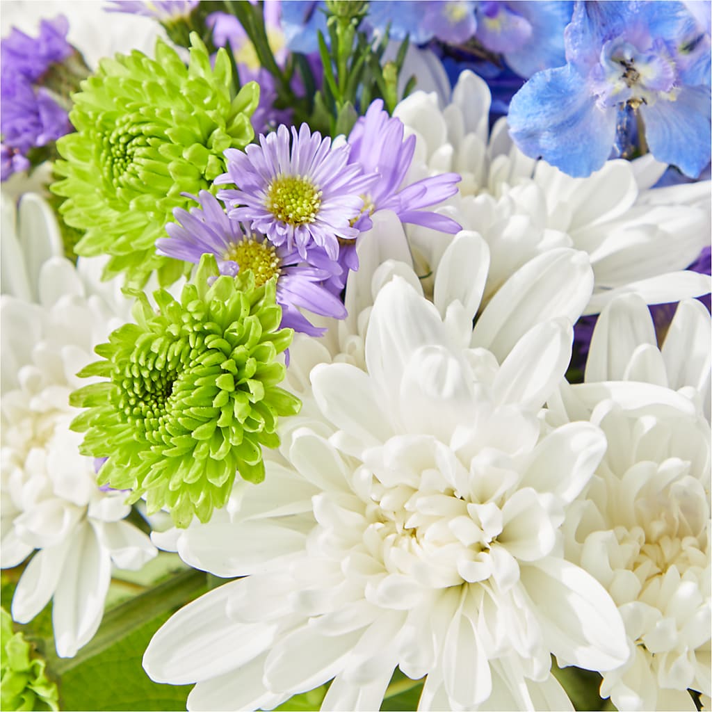 Genuine Gestures Bouquet –  The Flower Garden, Nettleton MS