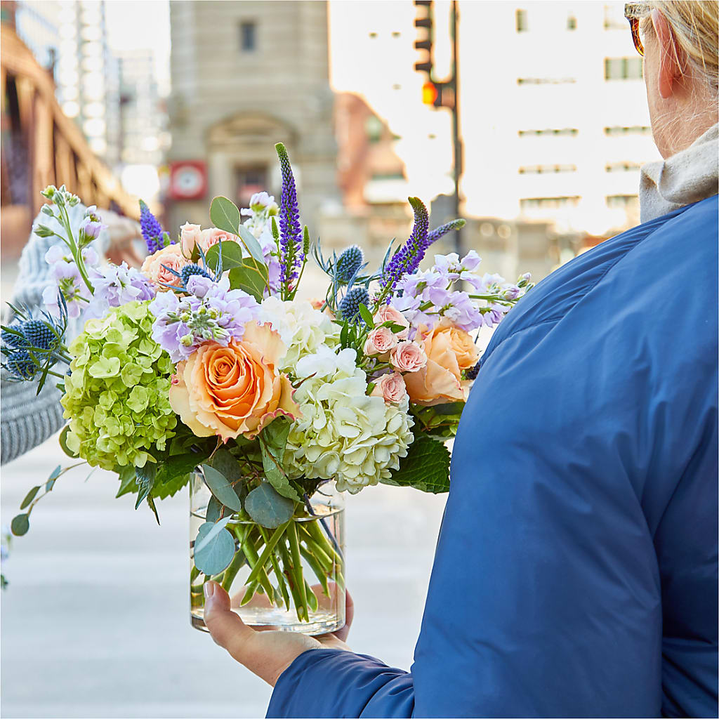 Porch Swing Bouquet –  The Flower Garden, Nettleton MS