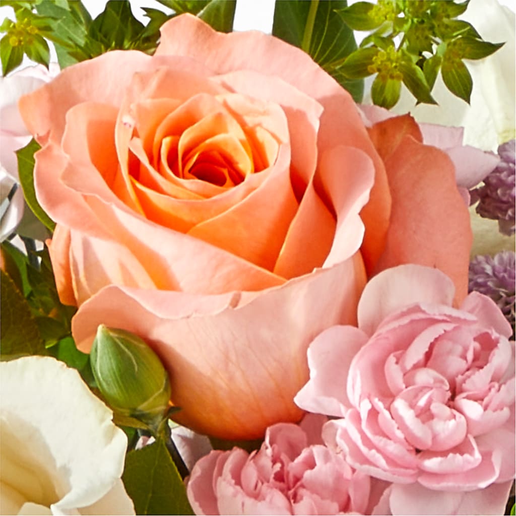French Market Bouquet –  The Flower Garden, Nettleton MS