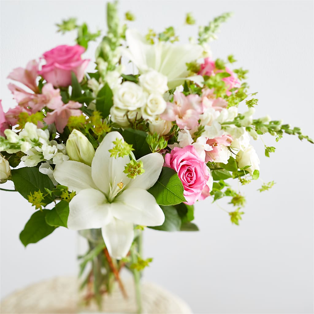 Fondly Bouquet –  The Flower Garden, Nettleton MS